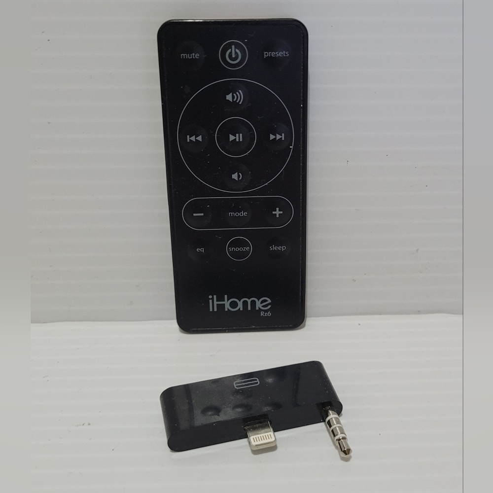 iHOME RZ6 Remote Control With 4XEM iPhone 6 Audio Adapter.